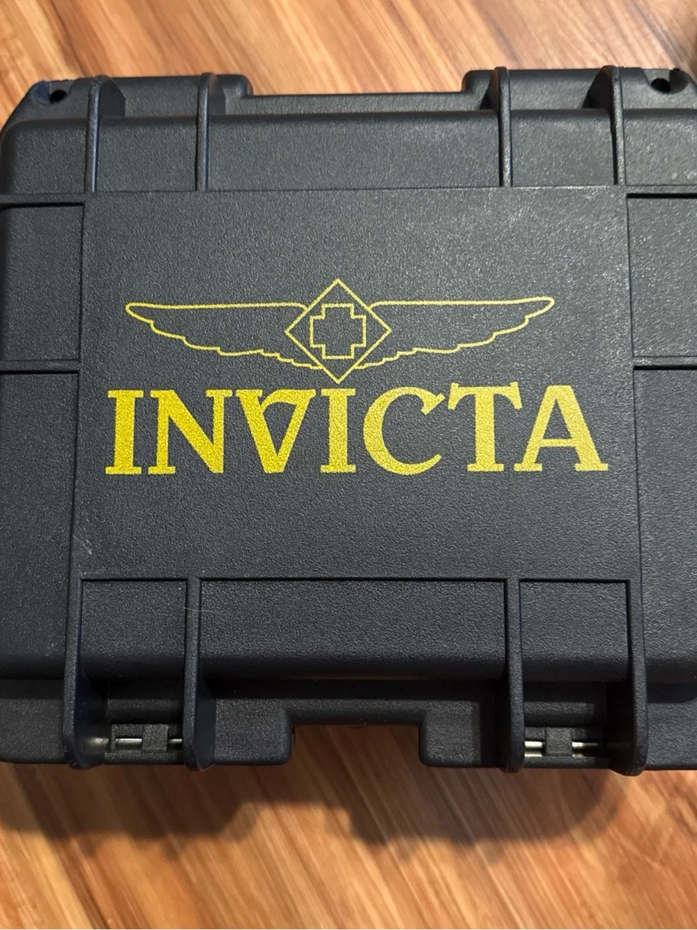 Invicta S1 Rally 17704  New Battery With 3 Slot Case